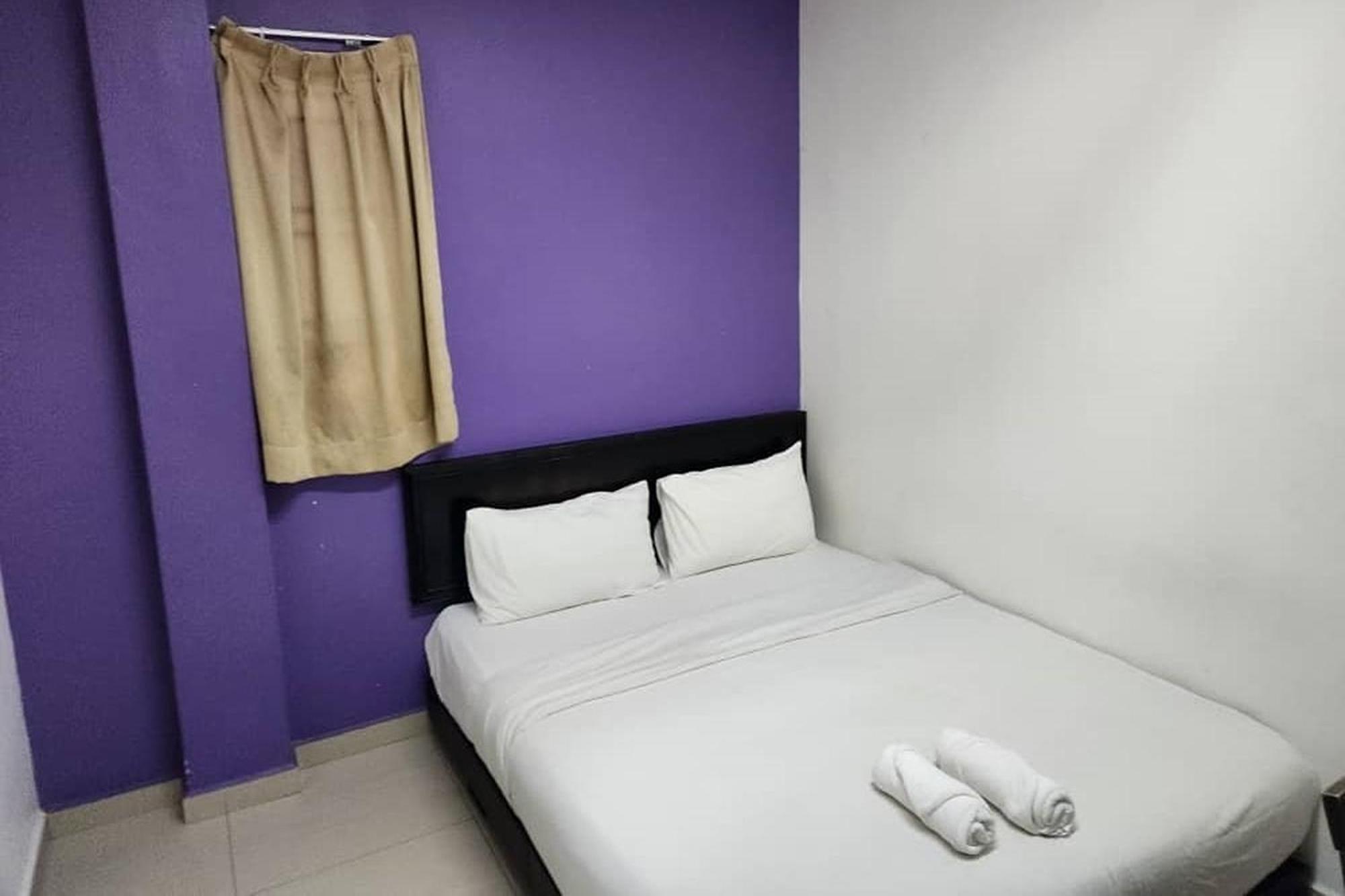Hotel Alam Indi Τζόχορ Μπάχρου Εξωτερικό φωτογραφία